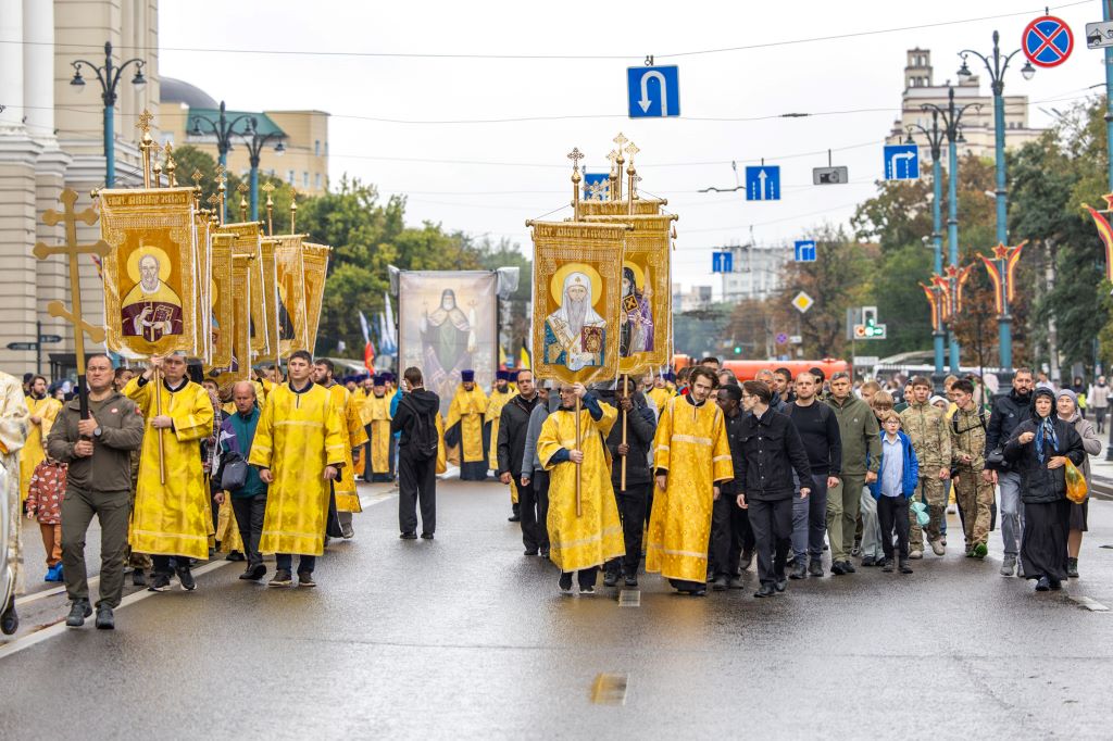 СПЖ и Юницы Воронежской области поддержали общегородской крестный ход