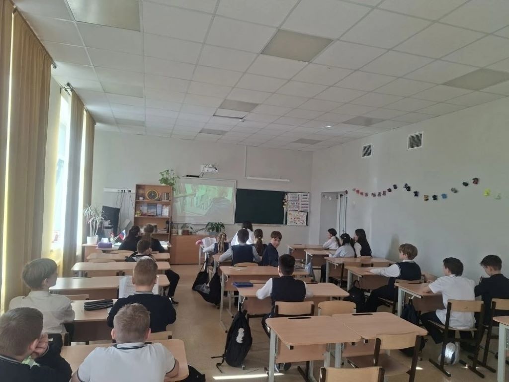 Путешествие в мир слова: Как же бороться с пагубной привычкой сквернословия? (Мурманская область)