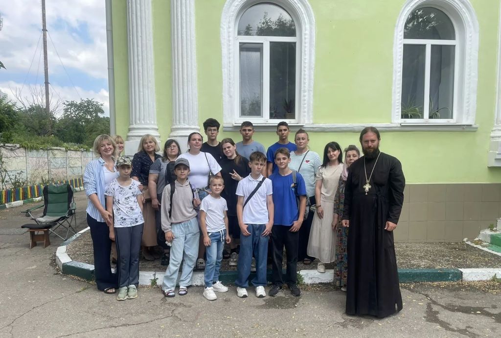 Встреча с воспитанниками реабилитационного центра (Республика Крым)