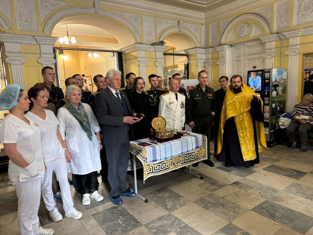 Помощь святителя Луки: надежда и утешение для пациентов и врачей Санкт-Петербурга