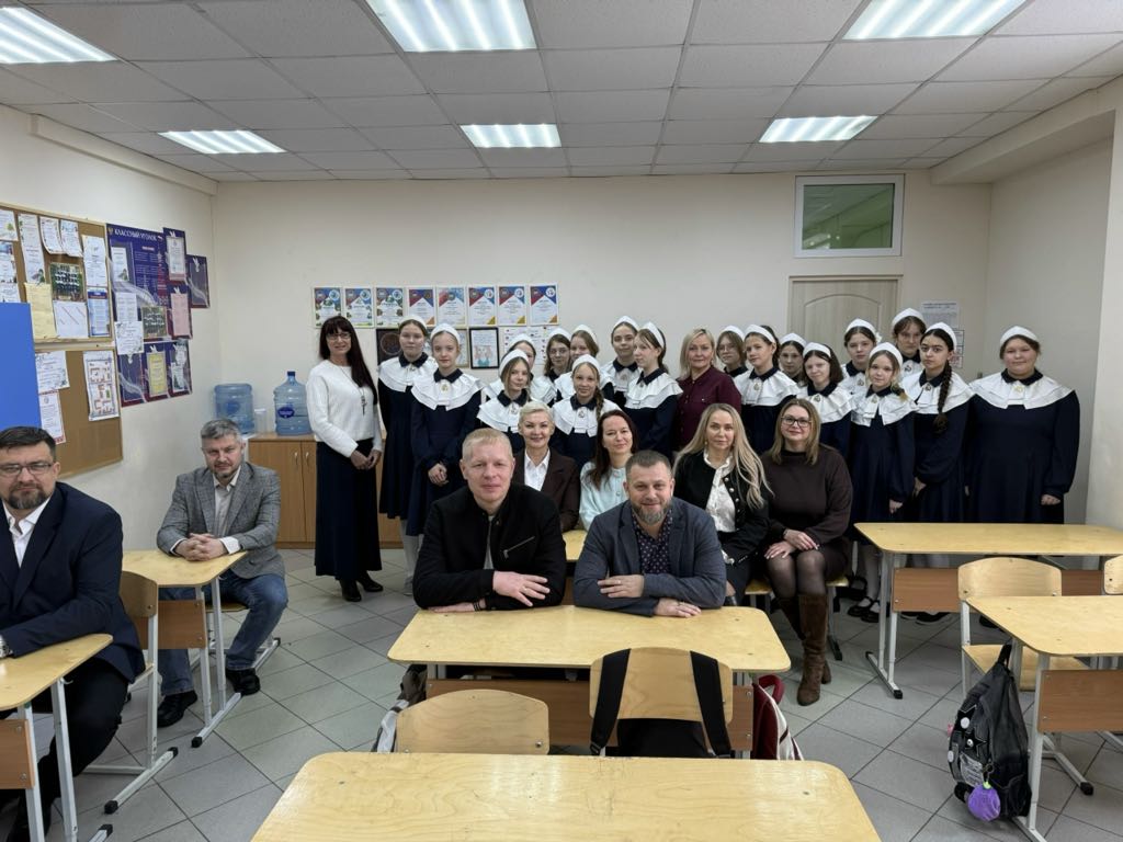 Через традиции к будущему: Новые регионы знакомятся с образовательной программой СПЖ Удмуртии