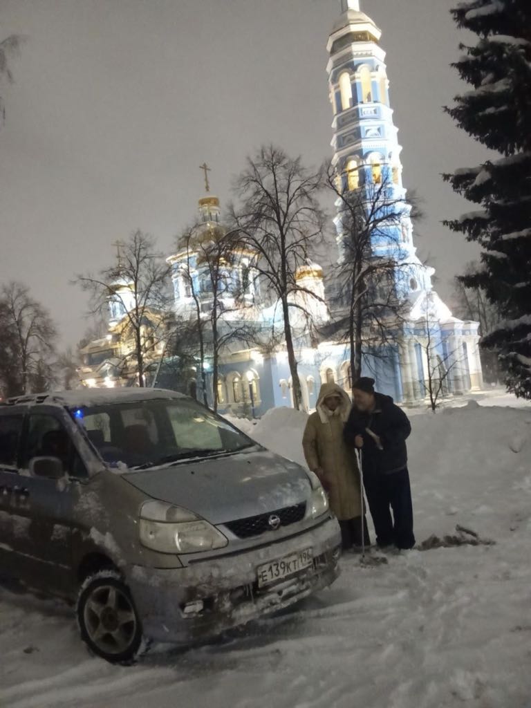 Духовная встреча Нового года: незрячие прихожане посетили ночную Литургию в Уфе (Республика Башкортостан)