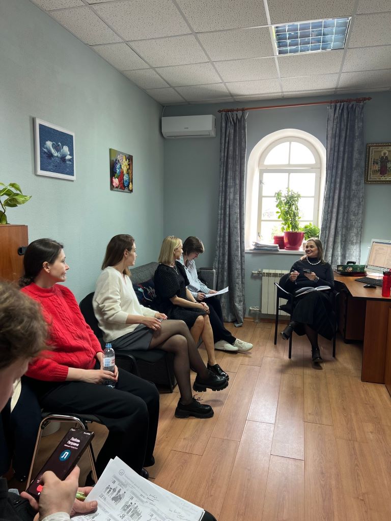 Поддержка семьи и социальные инициативы: итоги рабочей встречи СПЖ Костромы