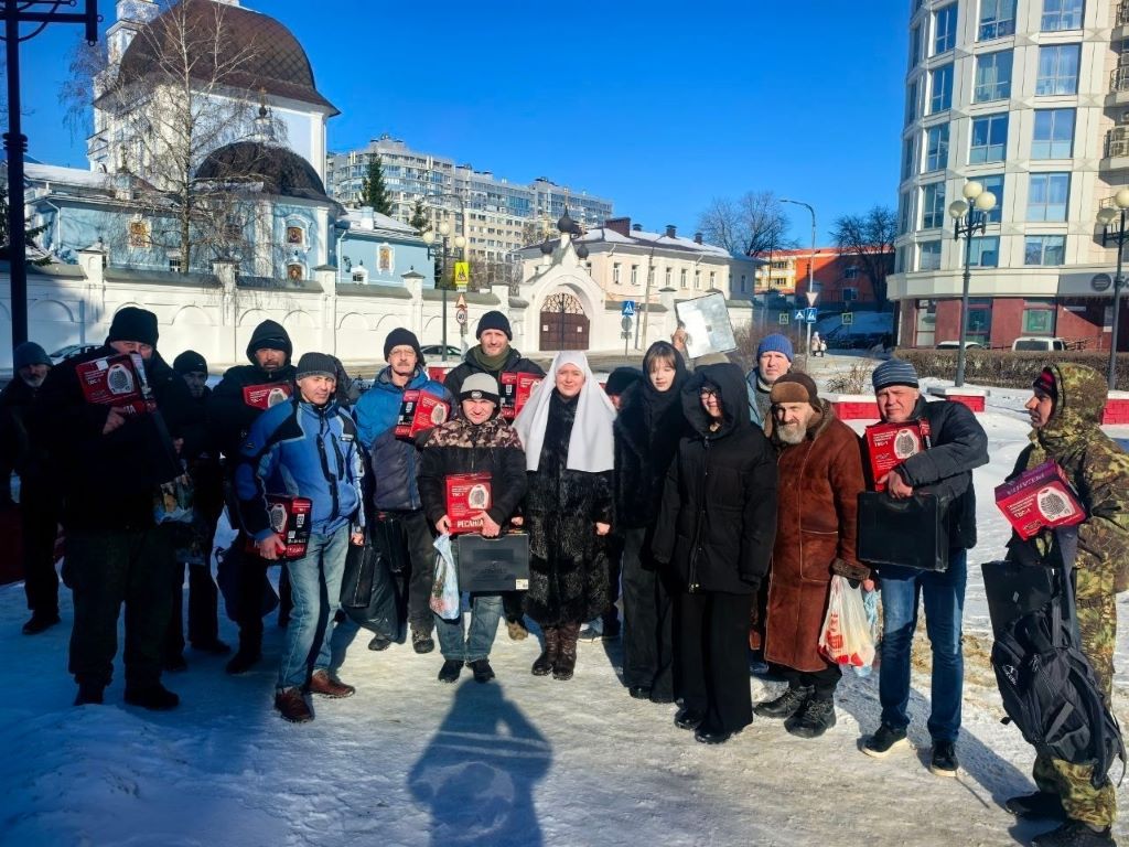 «Согреем теплом своих сердец»: Акция православного молодёжного сестричества «Юницы» Белгородской области